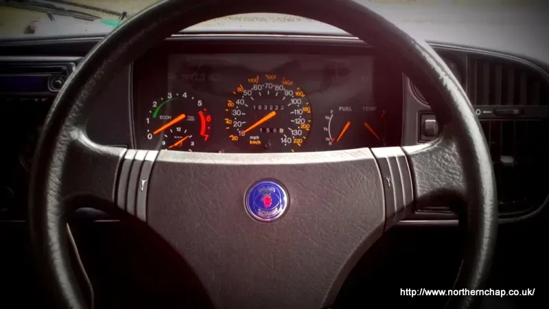 SAAB 900 Steering Wheel Alignment