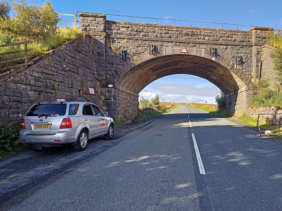 Yorkshire 4x4 Response vehicle near Ribblehead Viaduct